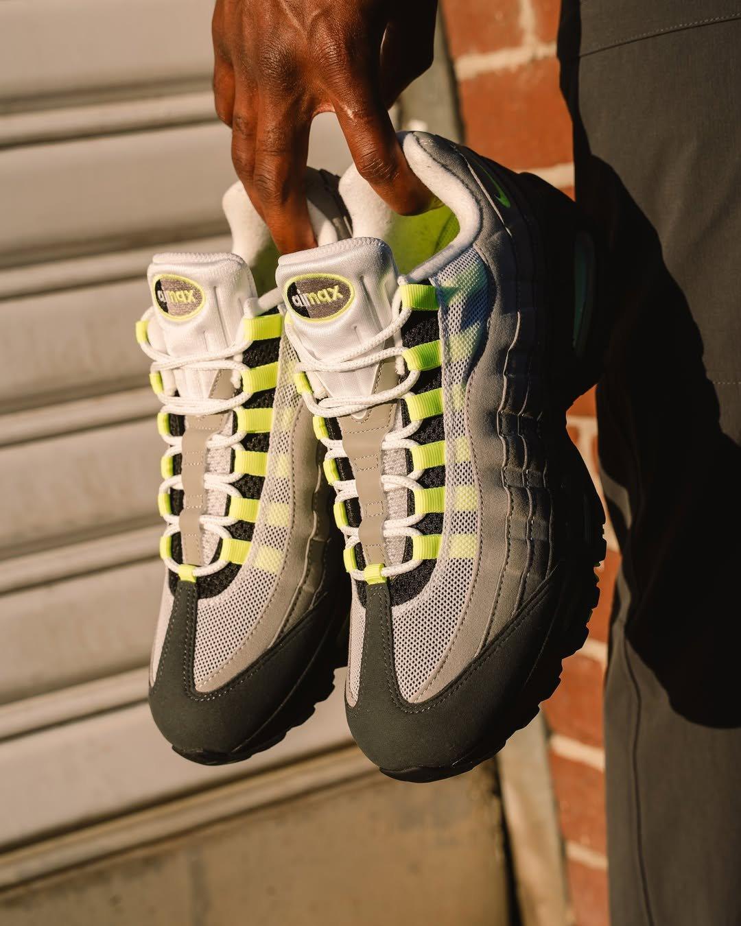 Launching: Nike Air Max 95 OG Neon