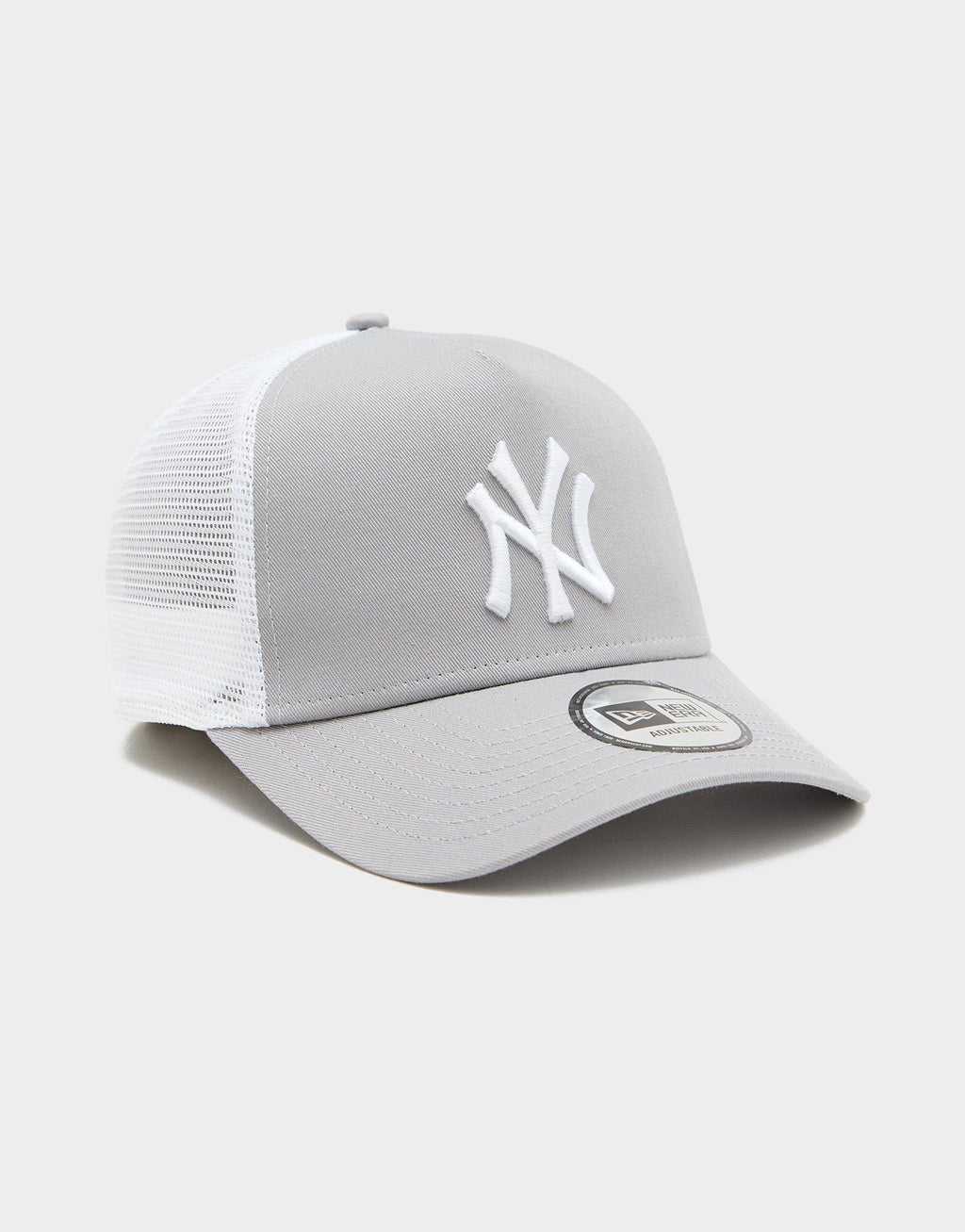 MLB New York Yankees Snapback Trucker Cap