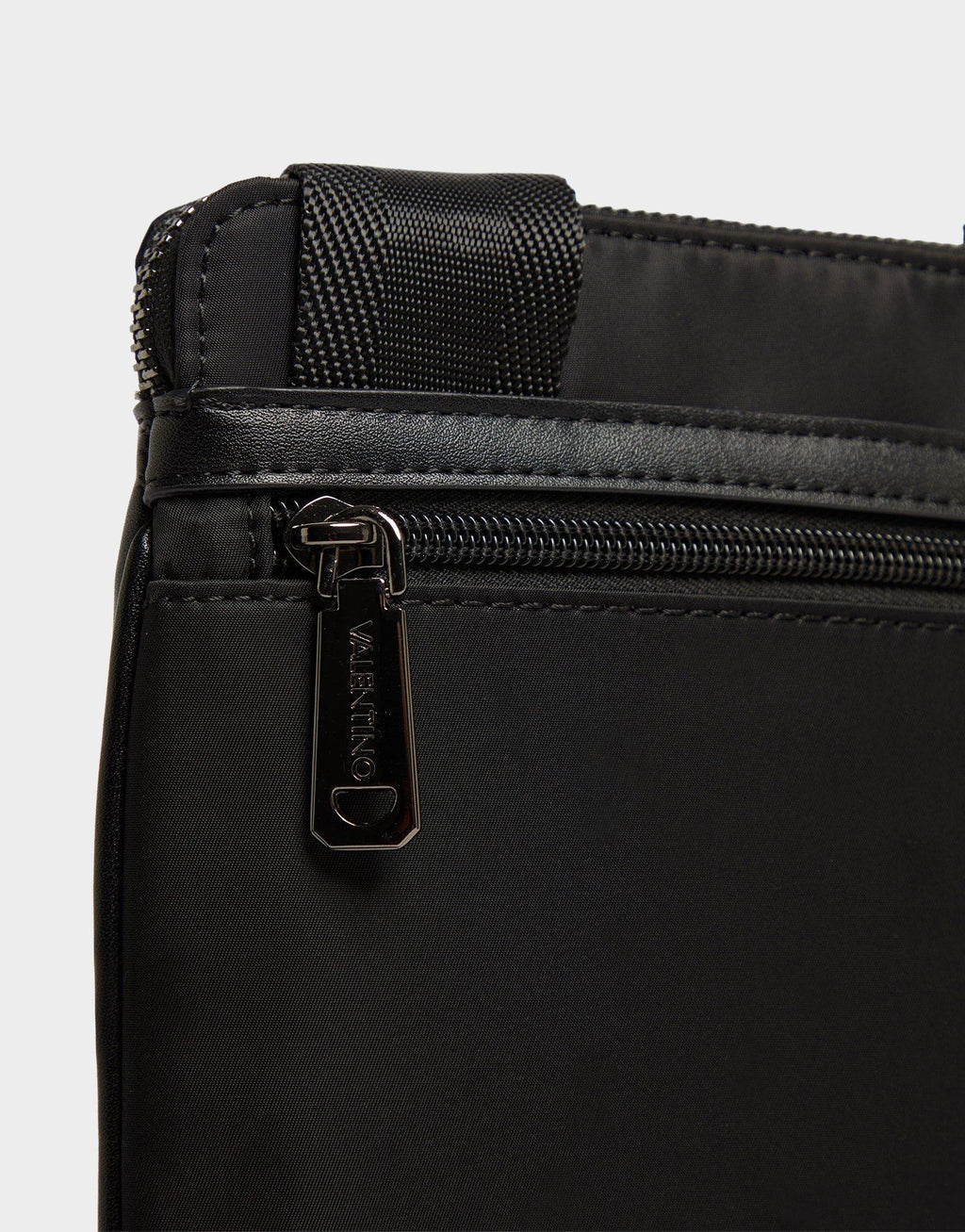 Kylo Crossbody Bag