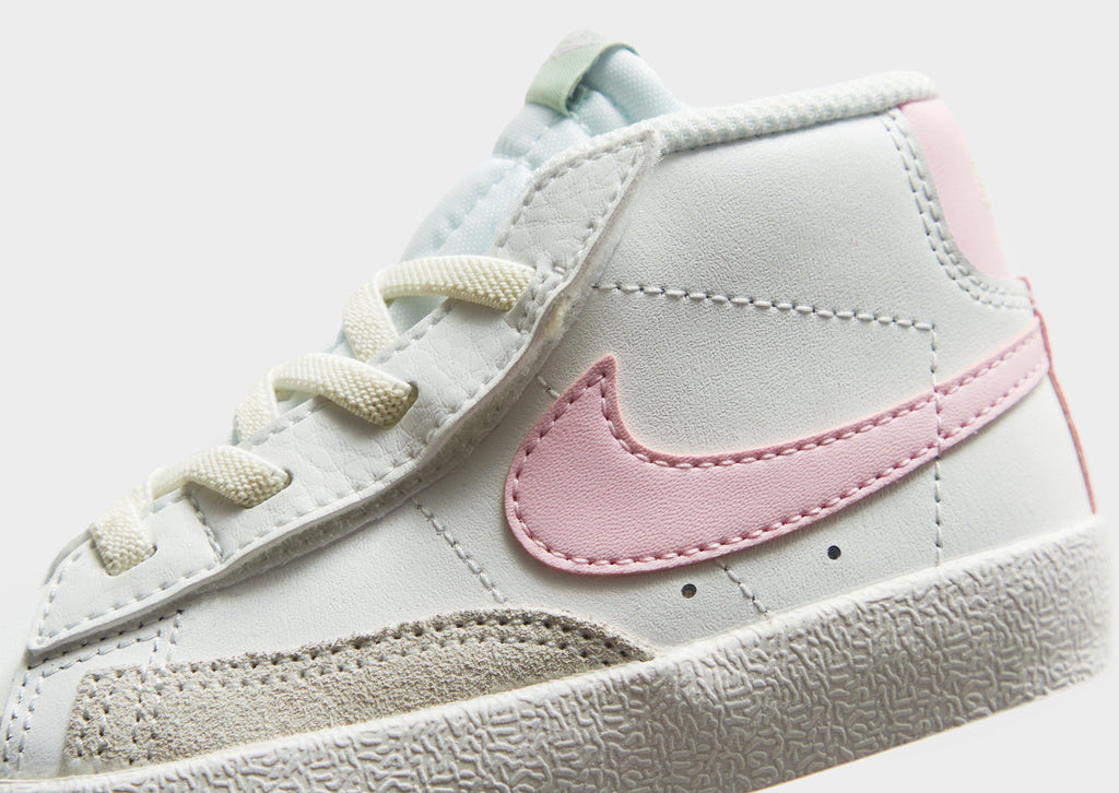 Blazer Mid