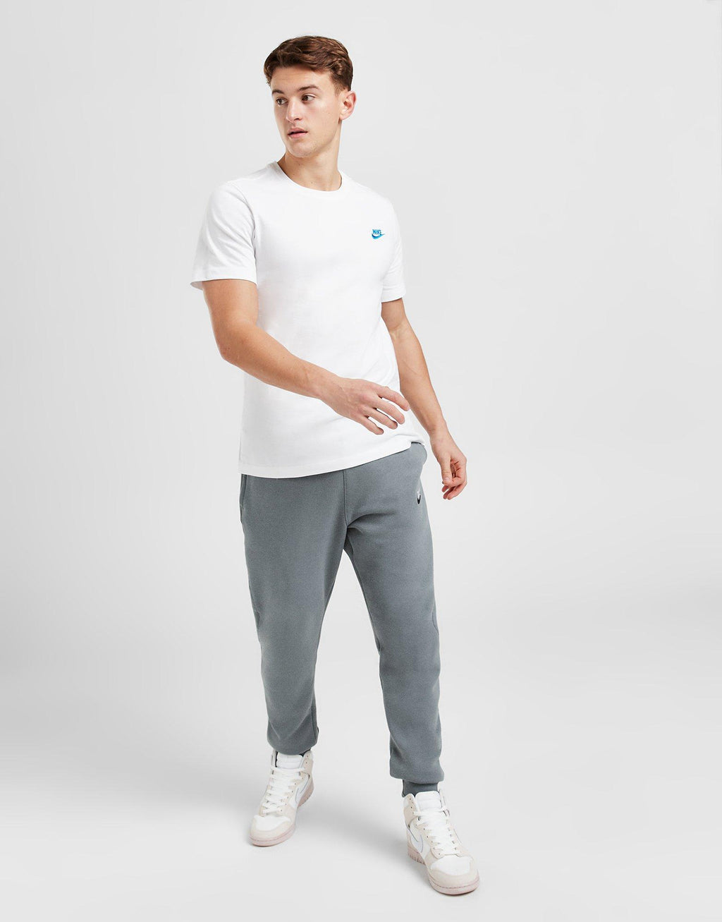 Sportswear Club T-Shirt