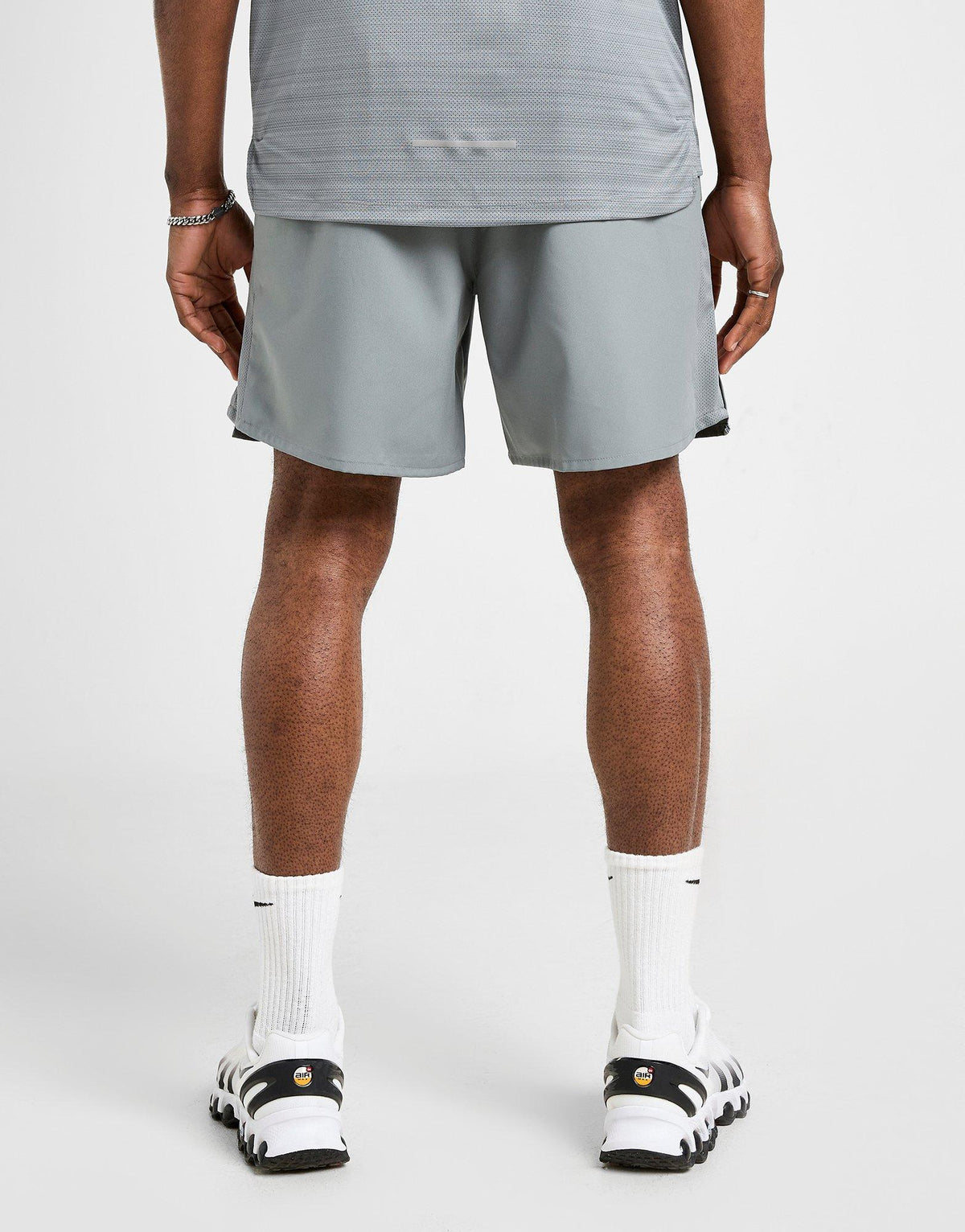 Challenger 7" Shorts