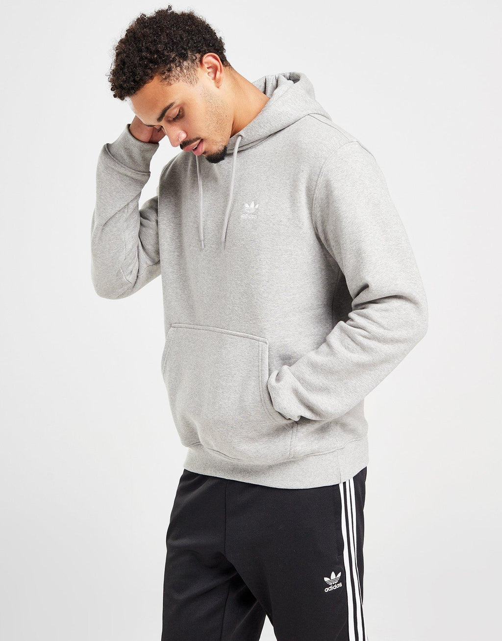 Trefoil Essential Hoodie
