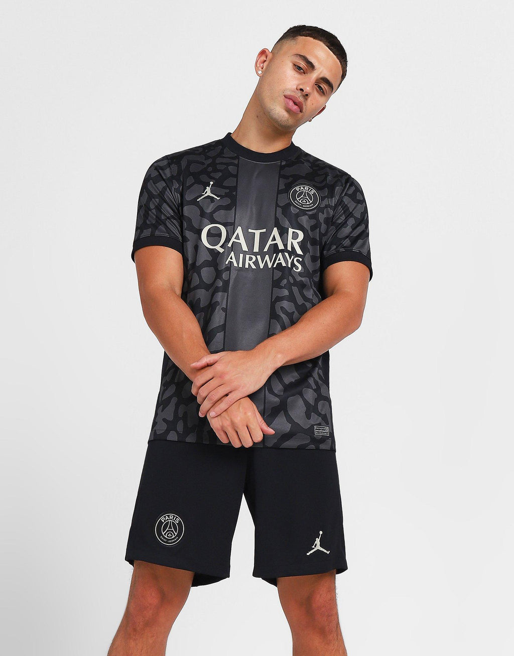 Paris Saint Germain 2023/24 Third Shorts