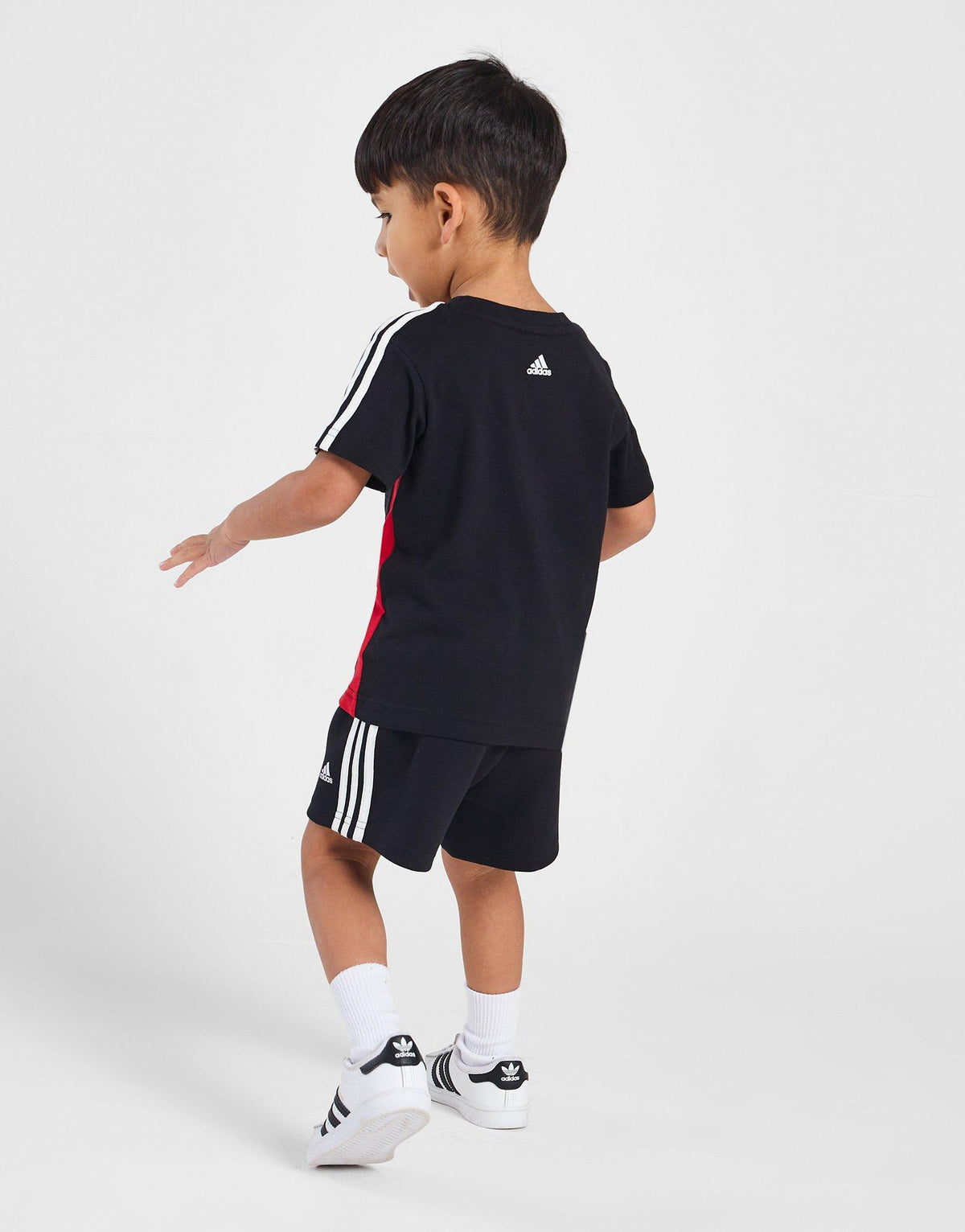 Linear T-Shirt/Shorts Set Infant