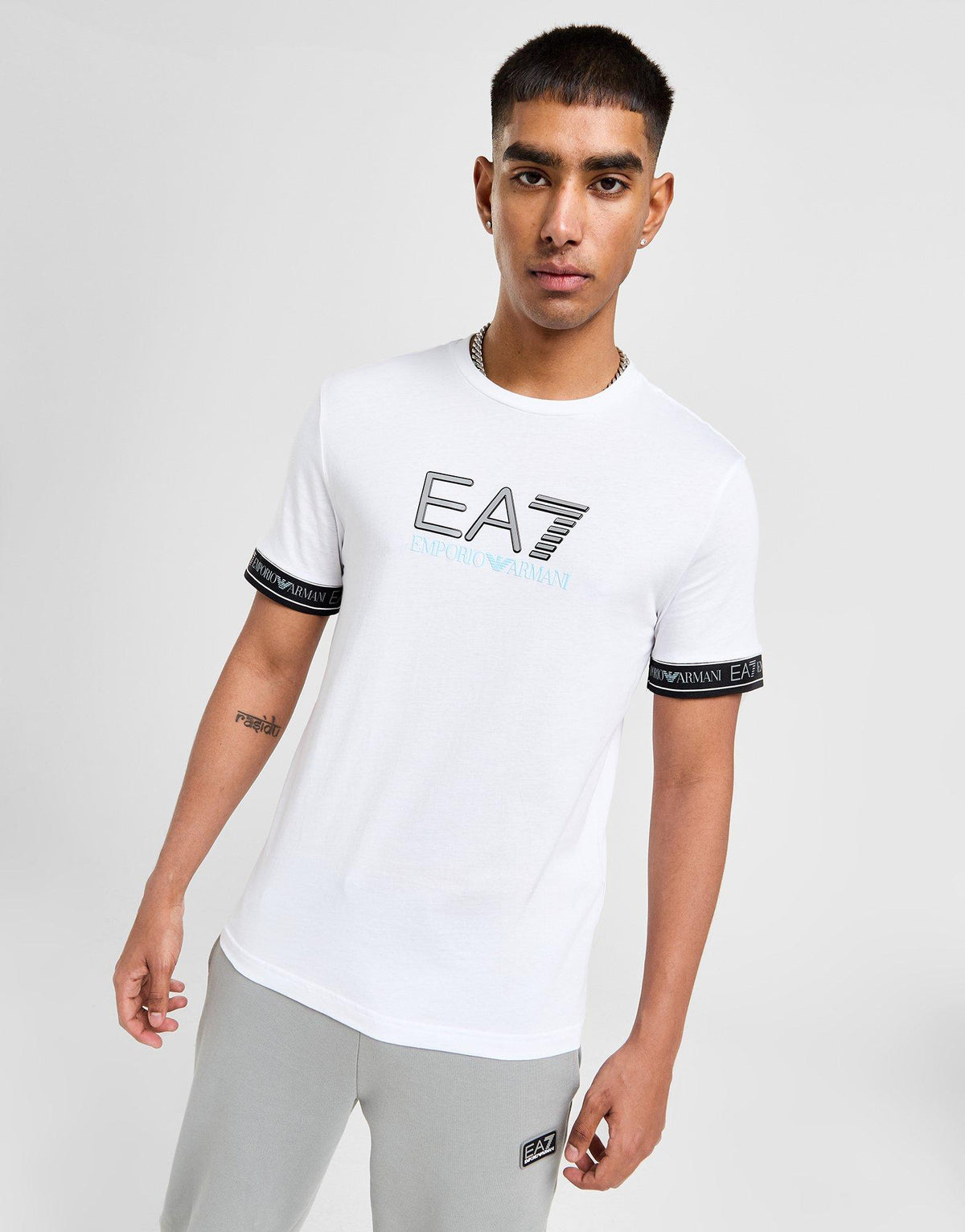 Visibility Logo Tape T-Shirt