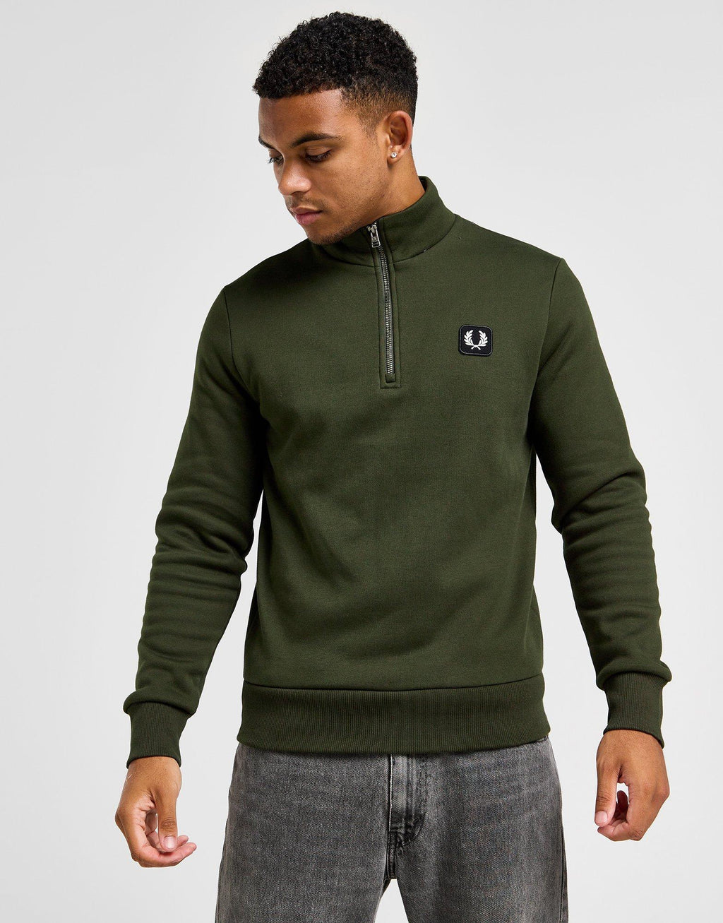 Badge 1/2 Zip Sweatshirt