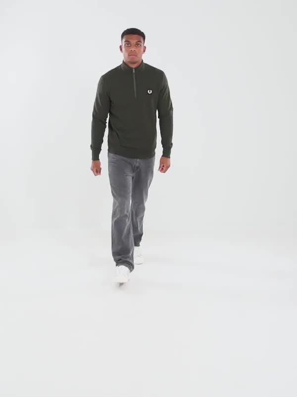 Badge 1/2 Zip Sweatshirt