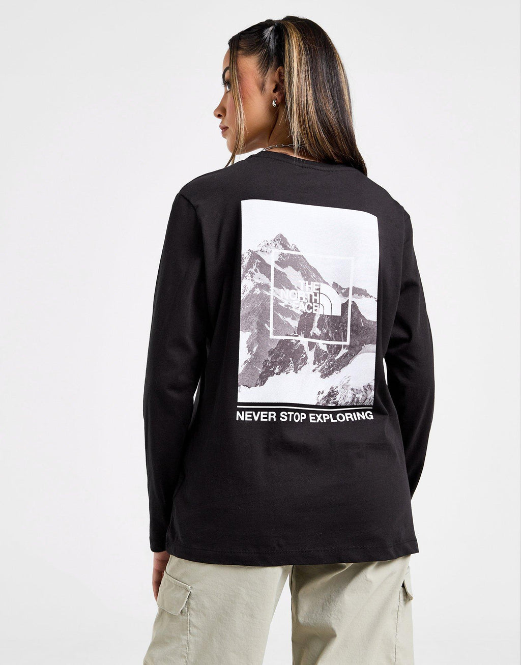 Outline Mountain Long-Sleeved T-Shirt