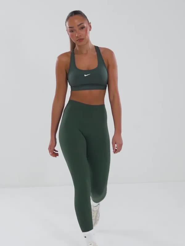 Training Swoosh Light Support Sports Bra