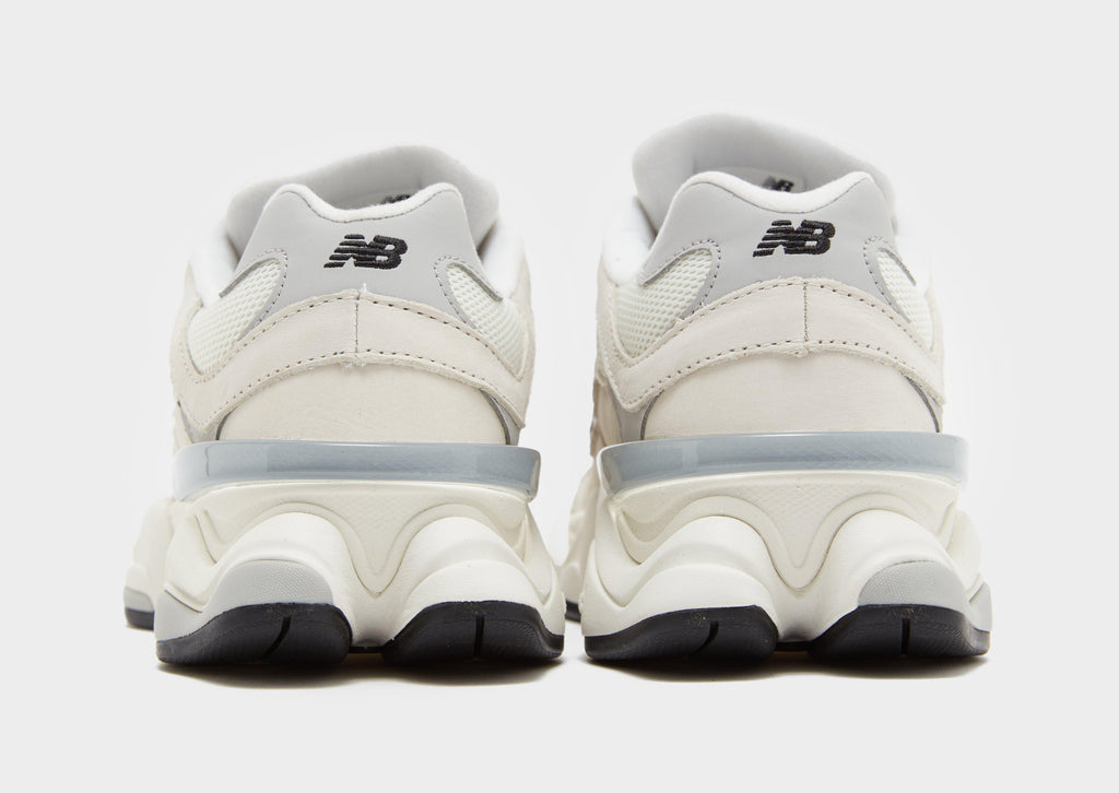 9060 Women's