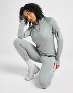Woven Pocket 1/4 Zip Top