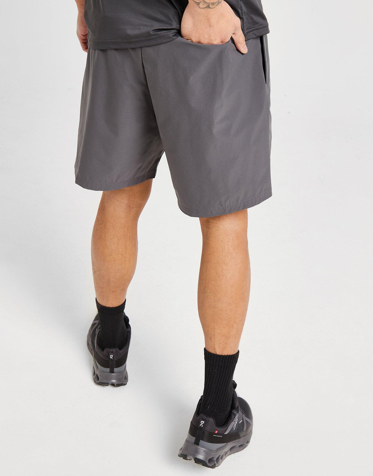 Core 7" Shorts