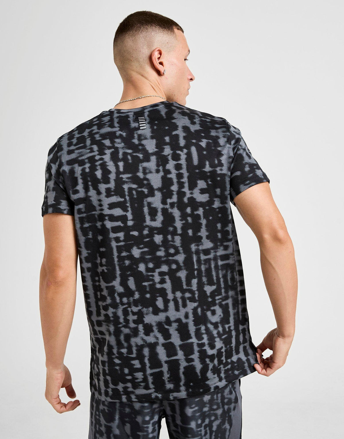 UA Launch Print T-Shirt