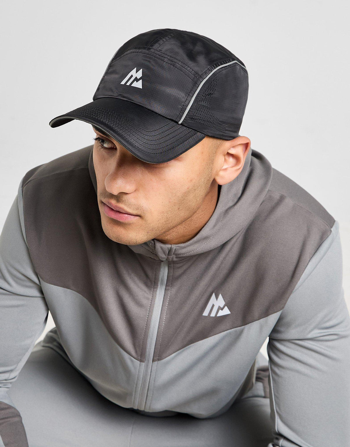 Fly Cap