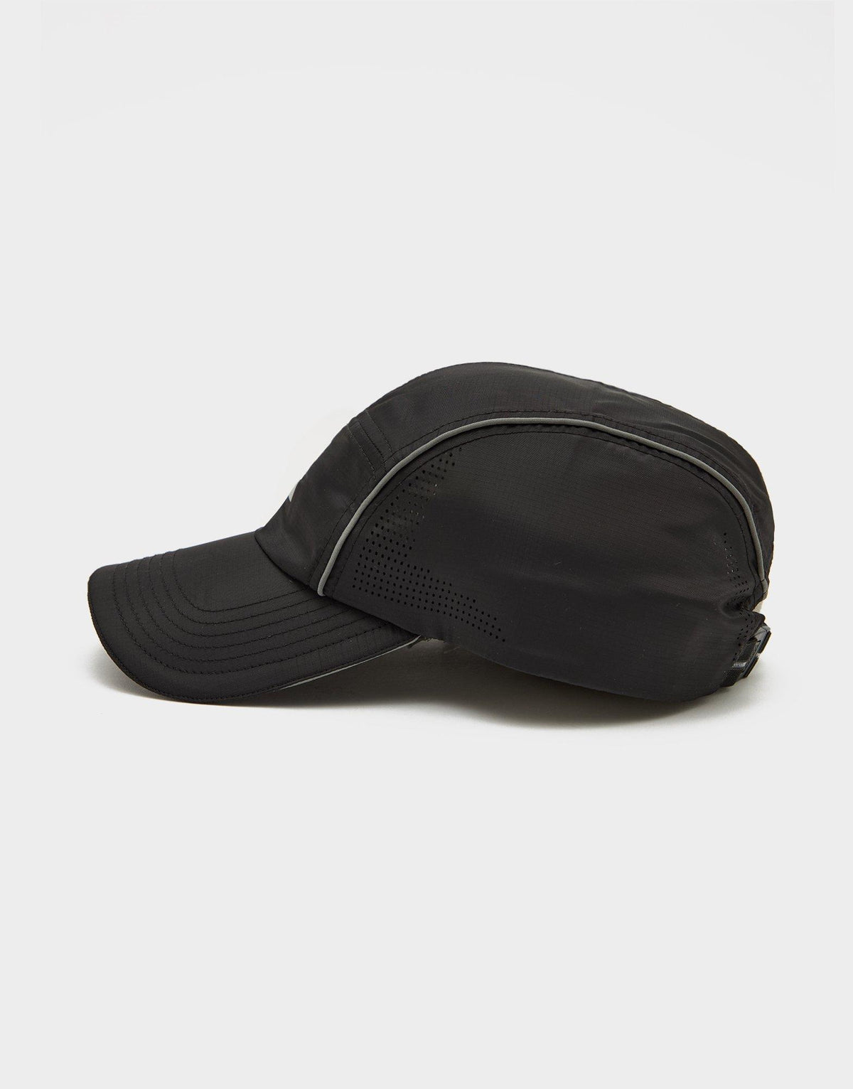 Fly Cap