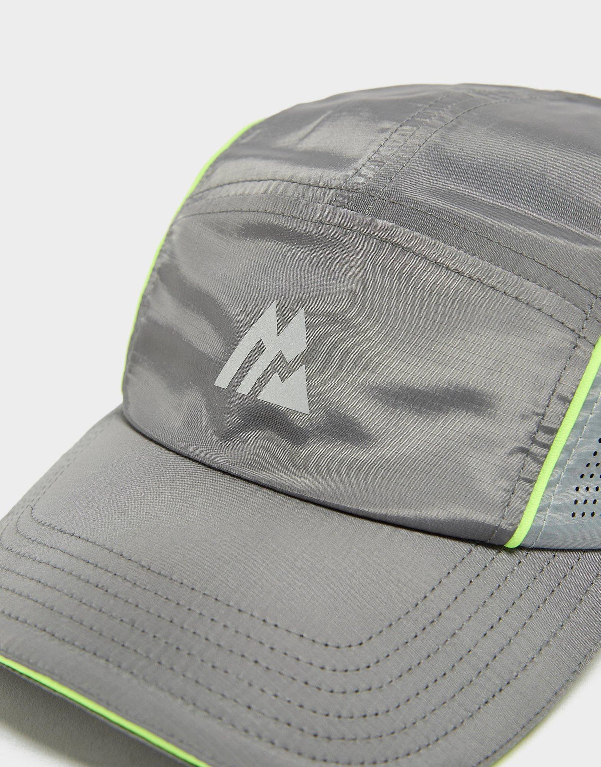 Fly Cap