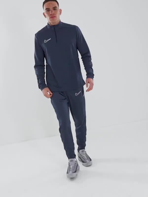 Academy 1/4 Zip Top