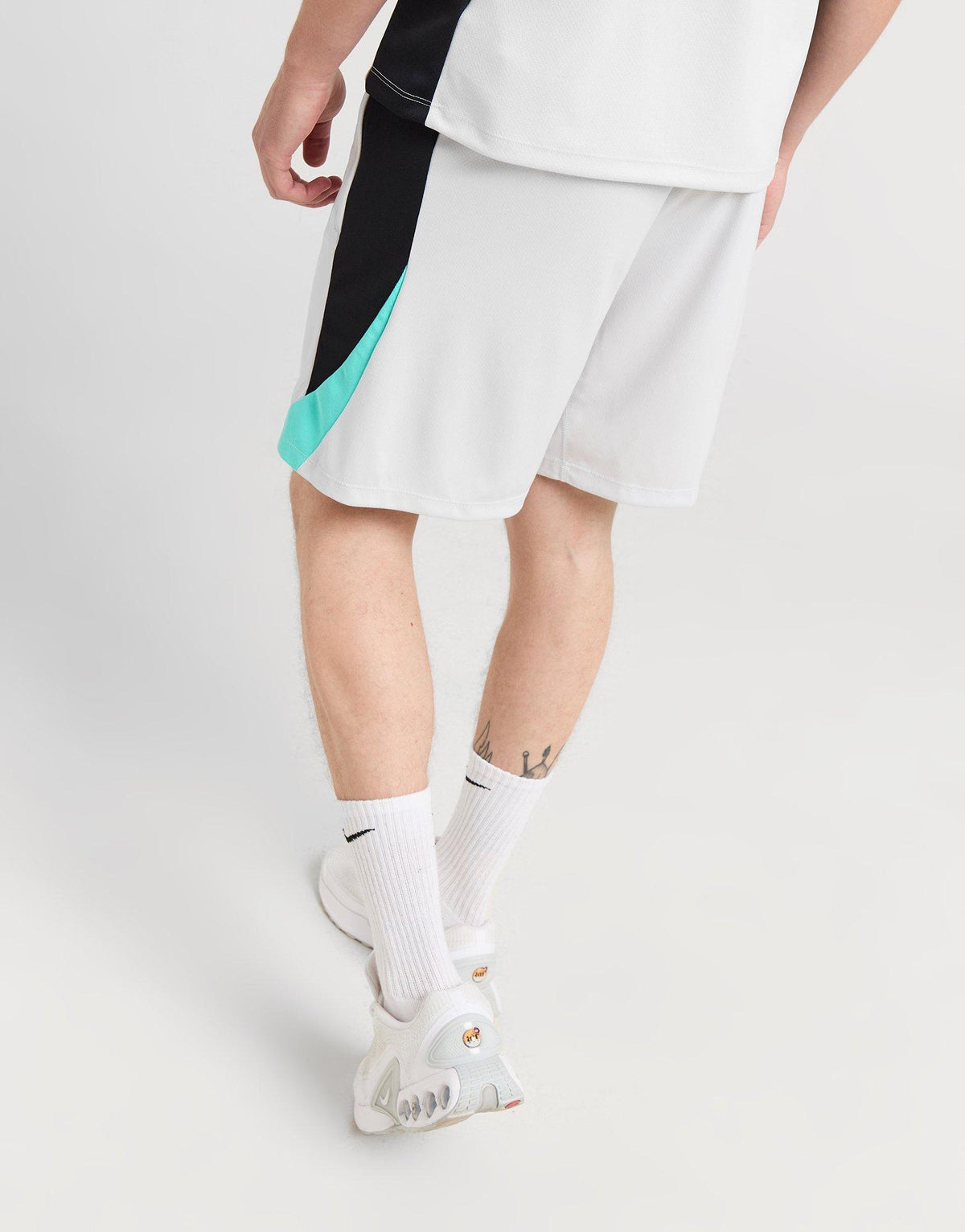 Strike Shorts