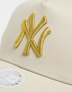 MLB New York Yankees Trucker Cap