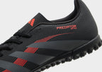 Predator Club TF Junior