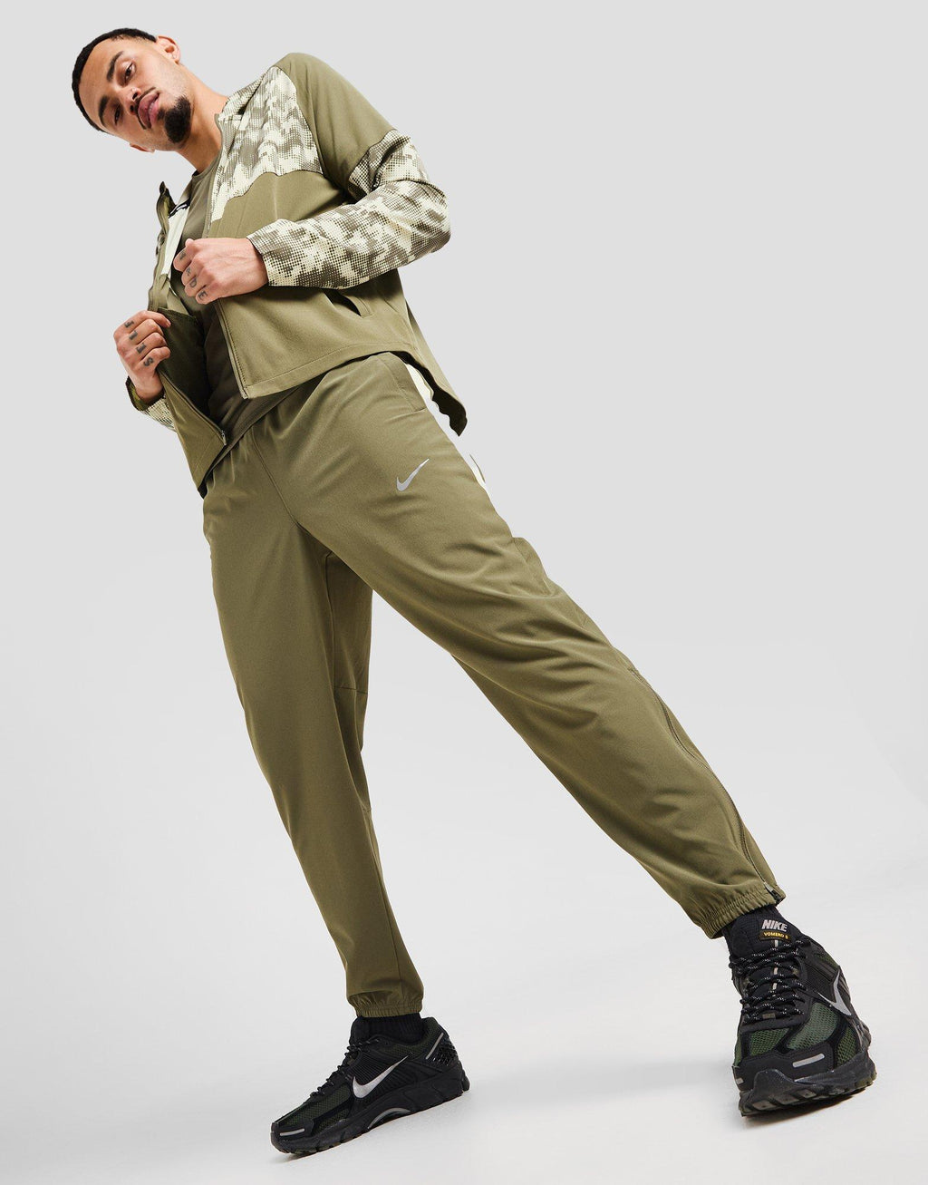 Challenger Woven Track Pants