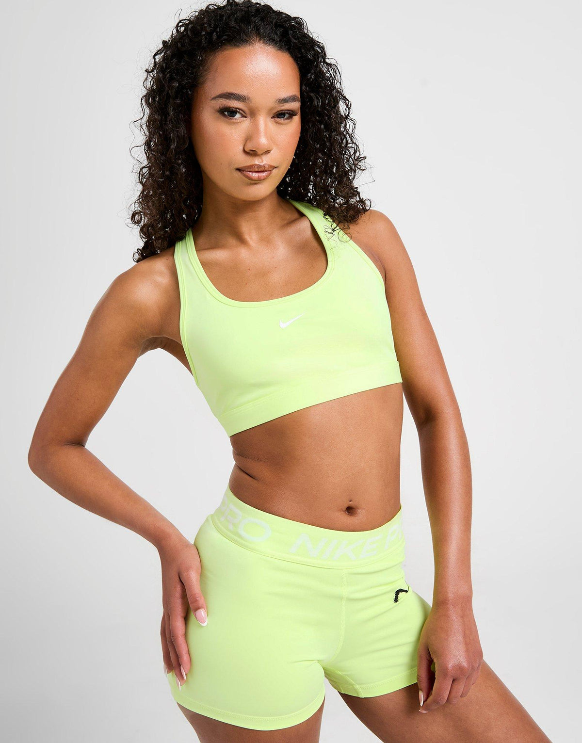 Training Swoosh Light Support Sports Bra