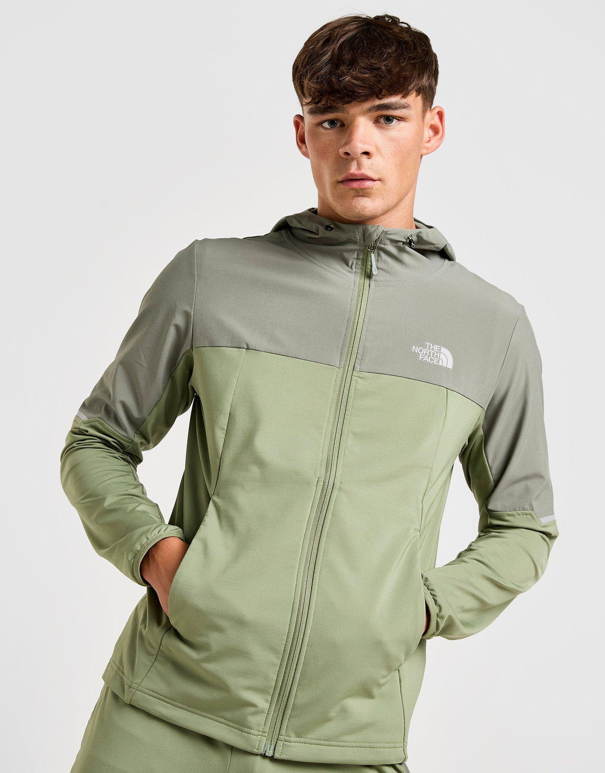Mittelegi Woven Hoodie
