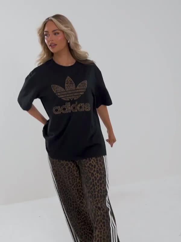 Leopard Print Trefoil Boyfriend T-Shirt
