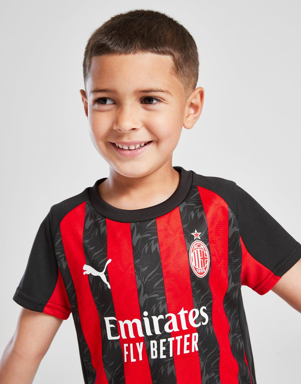 AC Milan 2025/26 Kit Children's