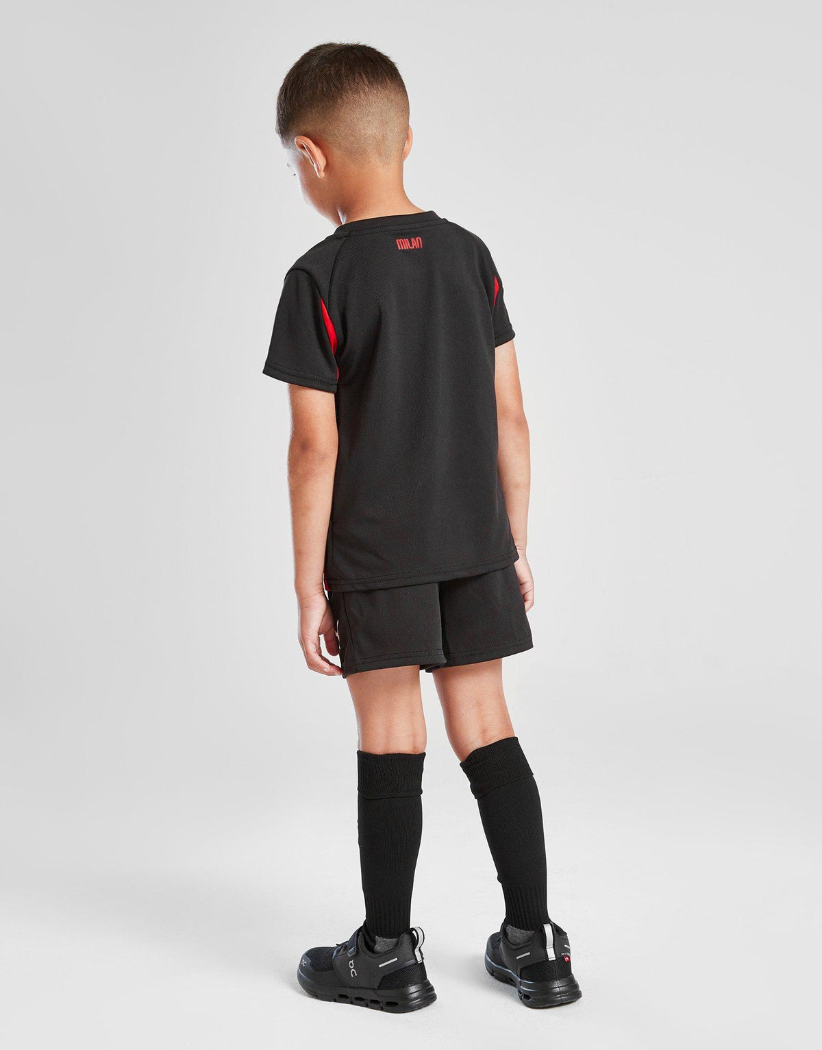 AC Milan 2025/26 Kit Children's