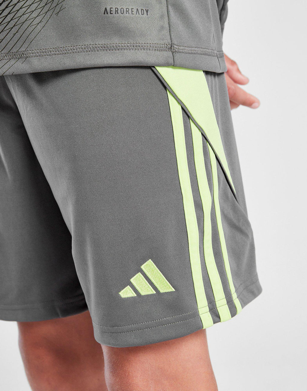 Manchester United 25/26 Goalkeeper Shorts Junior