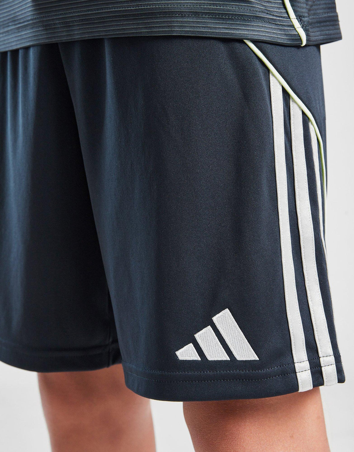 Real Madrid 2025/26 Away Shorts Junior