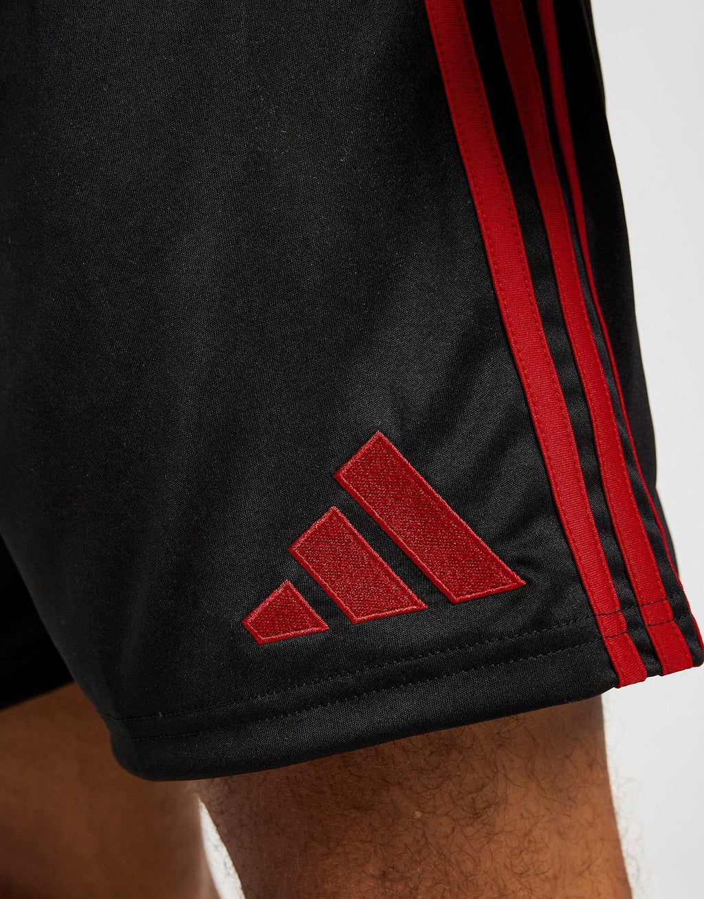 Liverpool FC 2025/26 Away Shorts