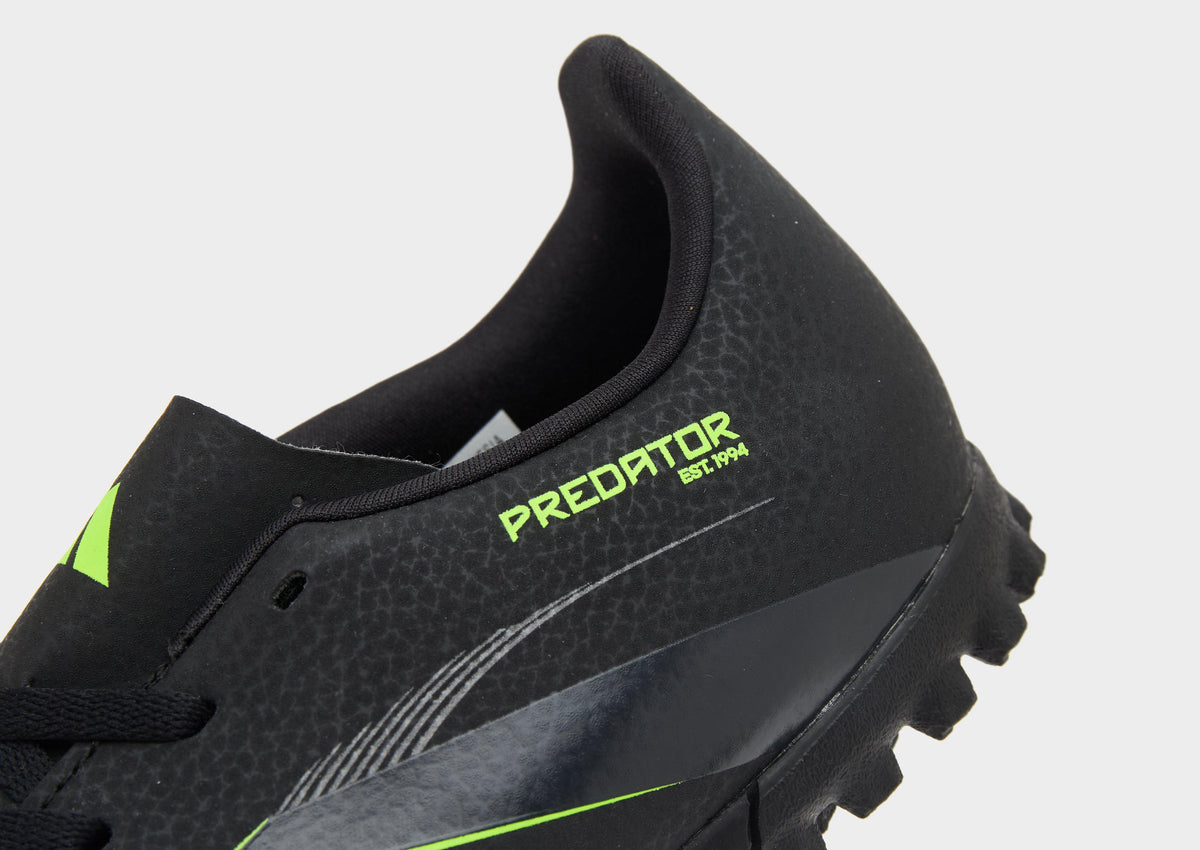 Predator Club TF Junior