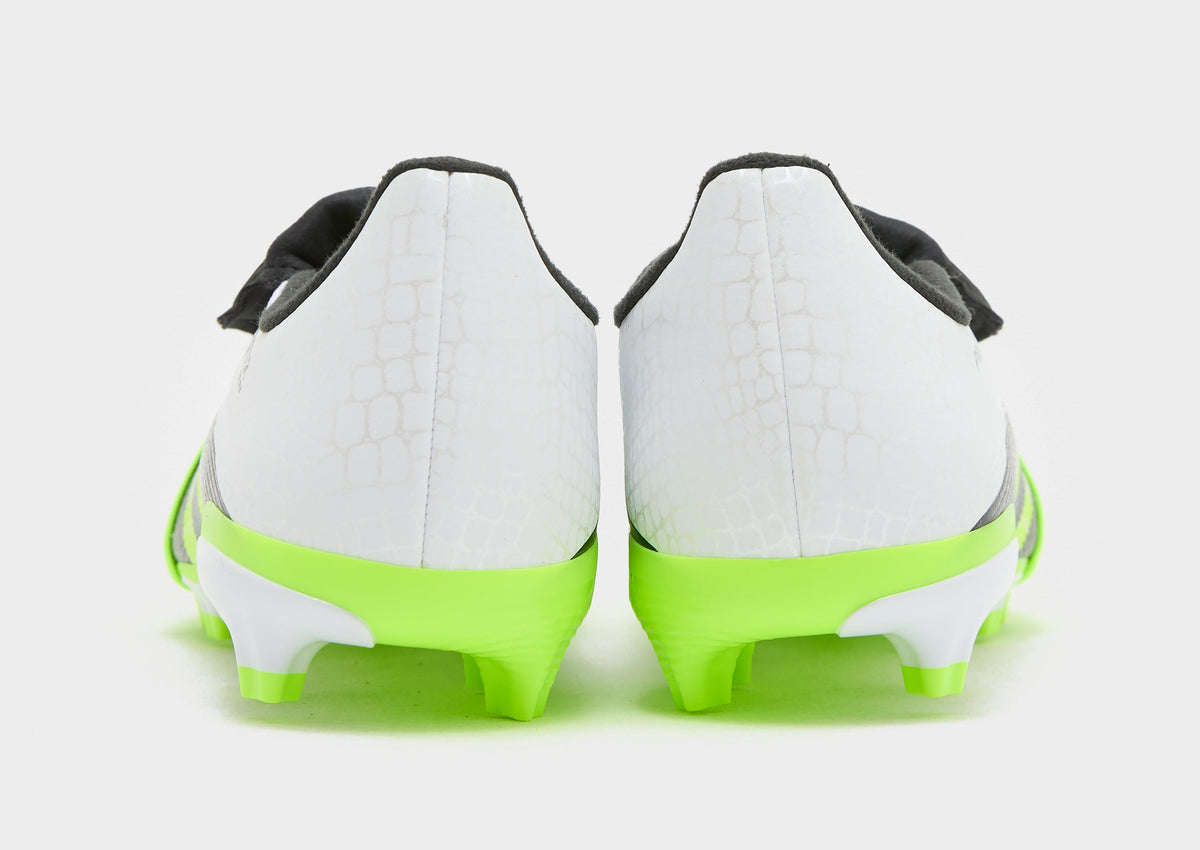 Predator League Fold-Over Tongue FG Junior