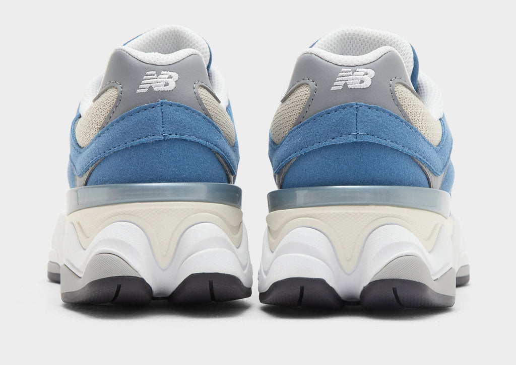 9060 Junior
