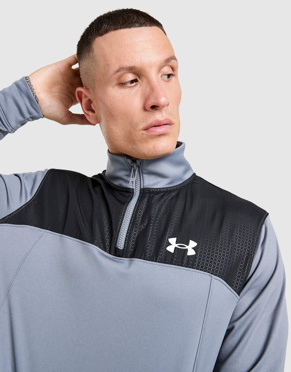 Brawl 1/4 Zip Sweatshirt