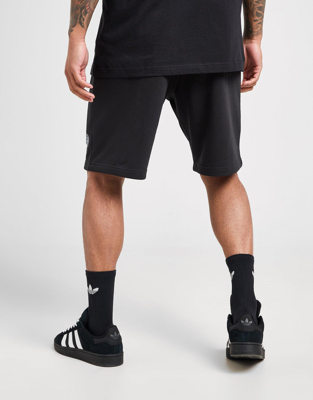Worldwide Shorts