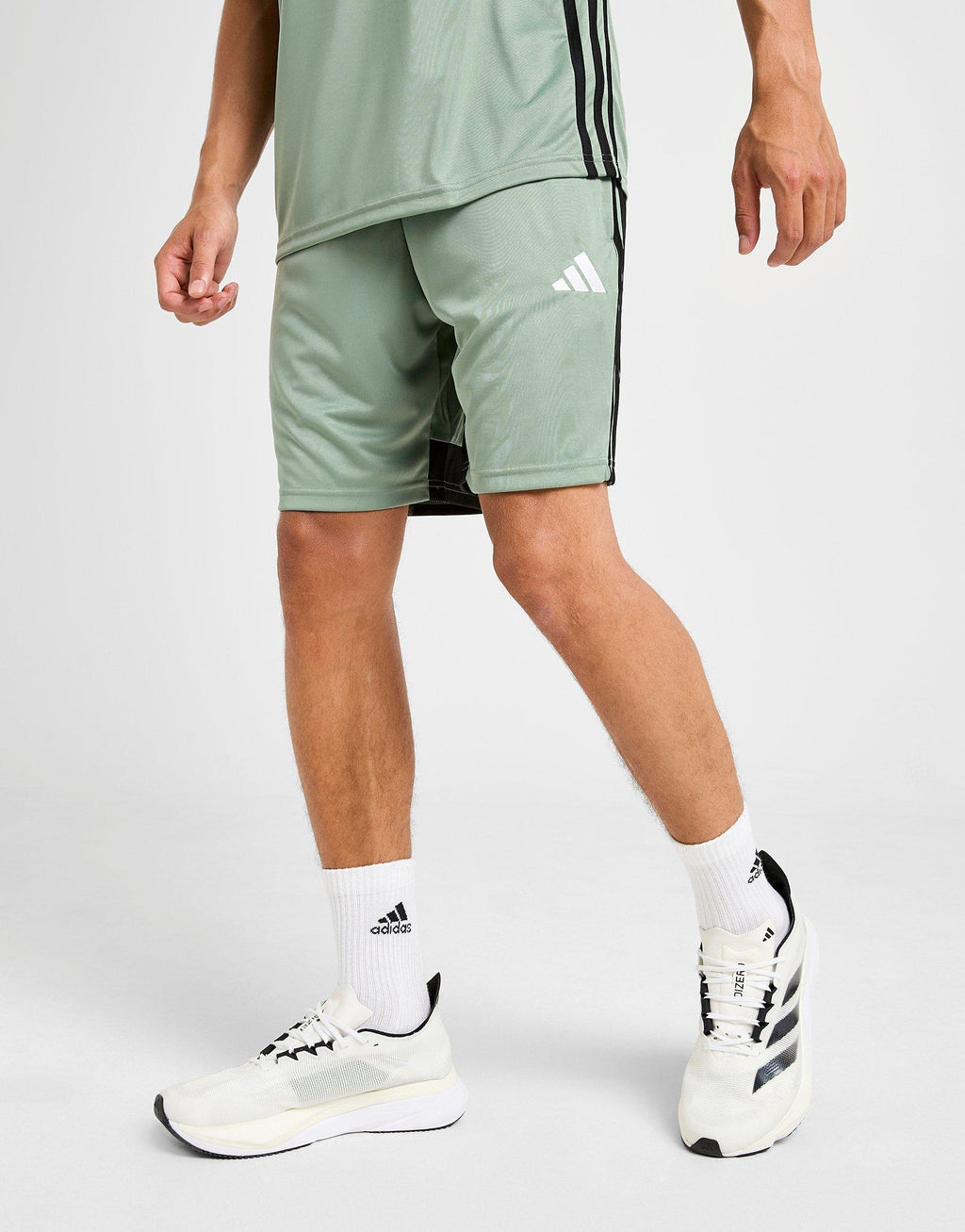 Tiro Shorts