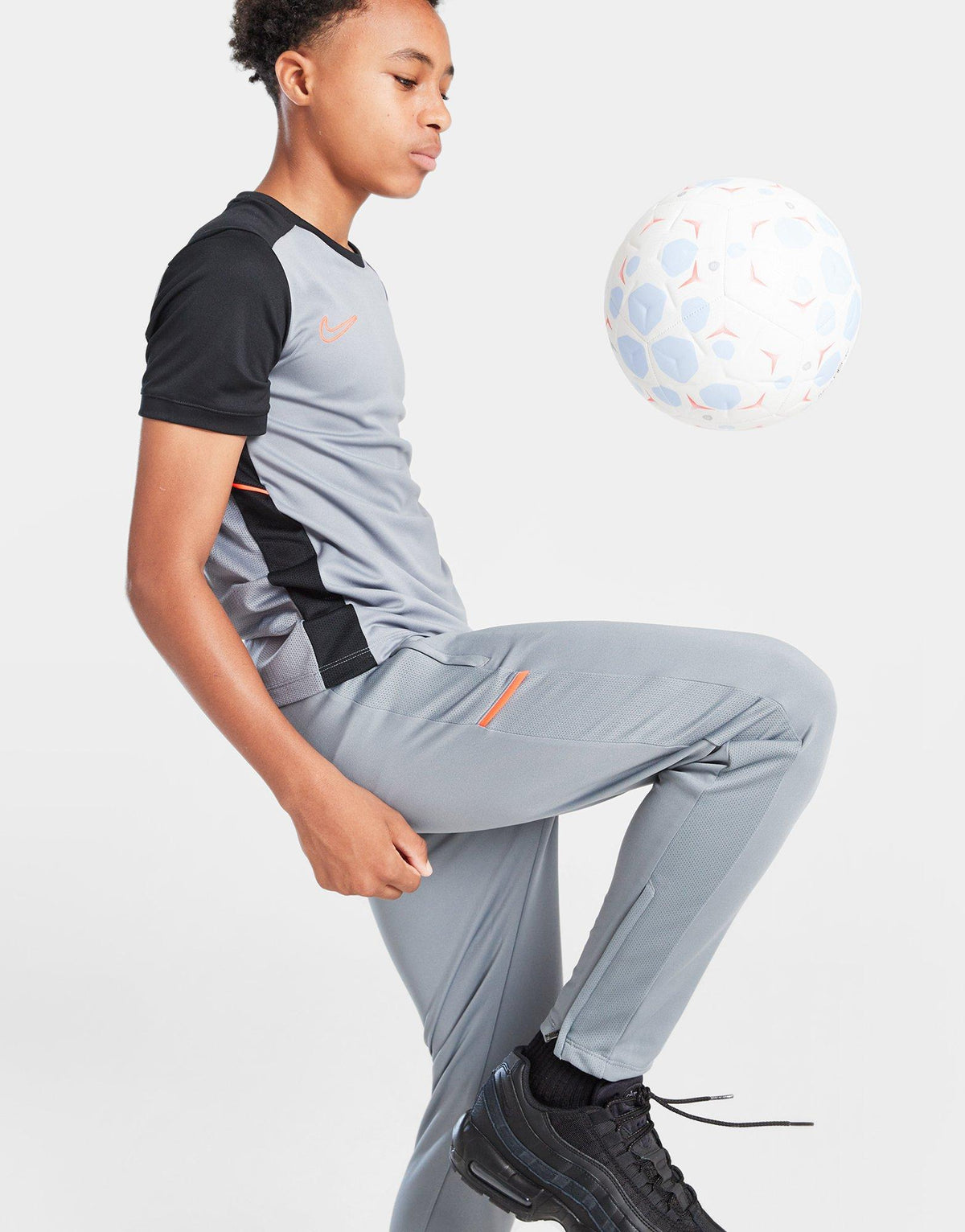 Academy T-Shirt Junior