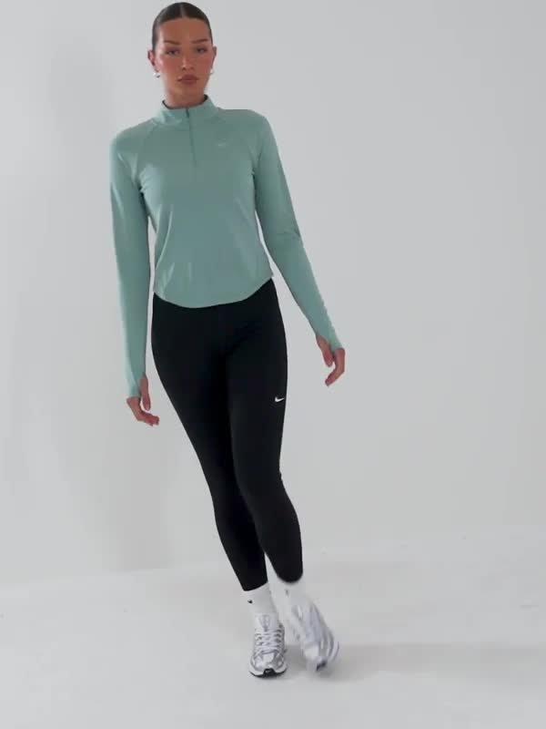 Running Tempo 1/4 Zip Top