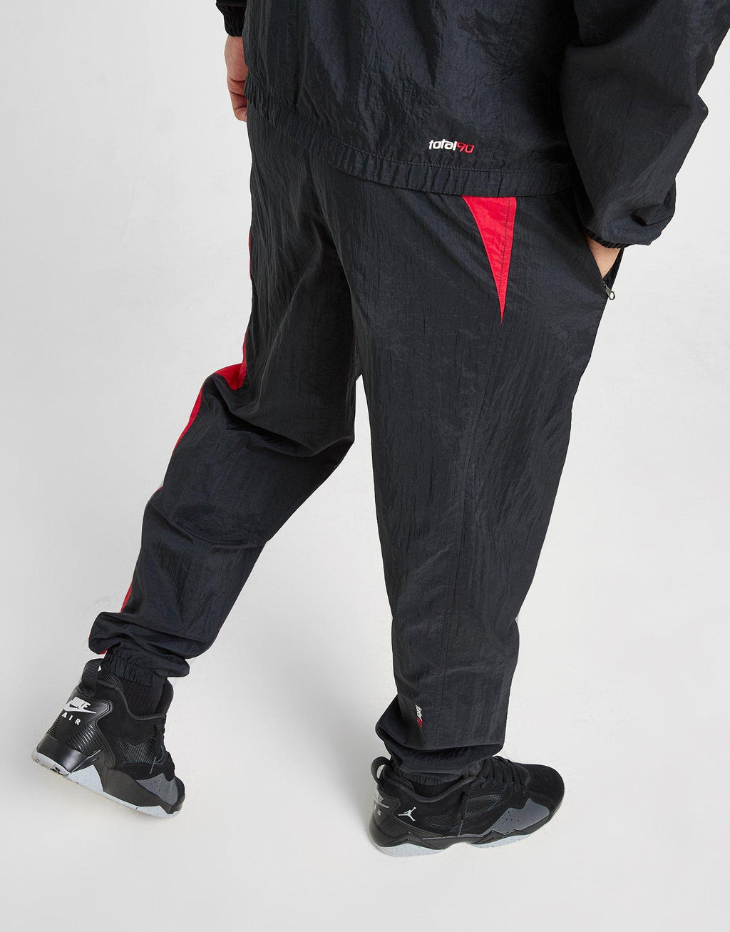 Total 90 Track Pants