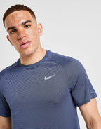 Stride Jacquard T-Shirt