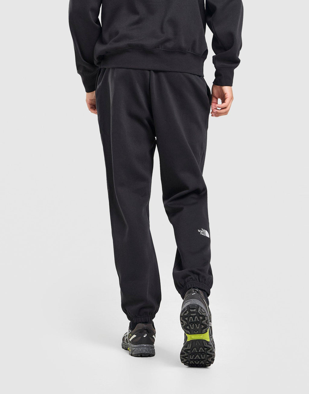 Essential Relaxed Joggers