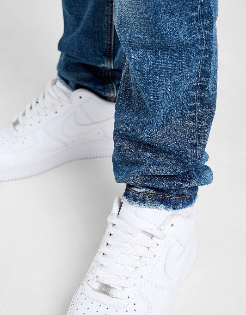 Washed Core Slim Jeans