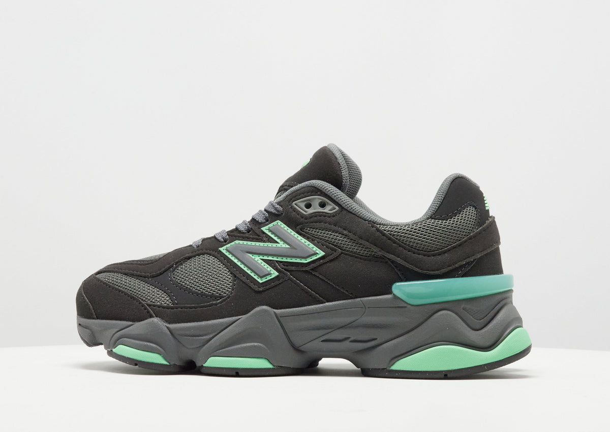 9060 Junior
