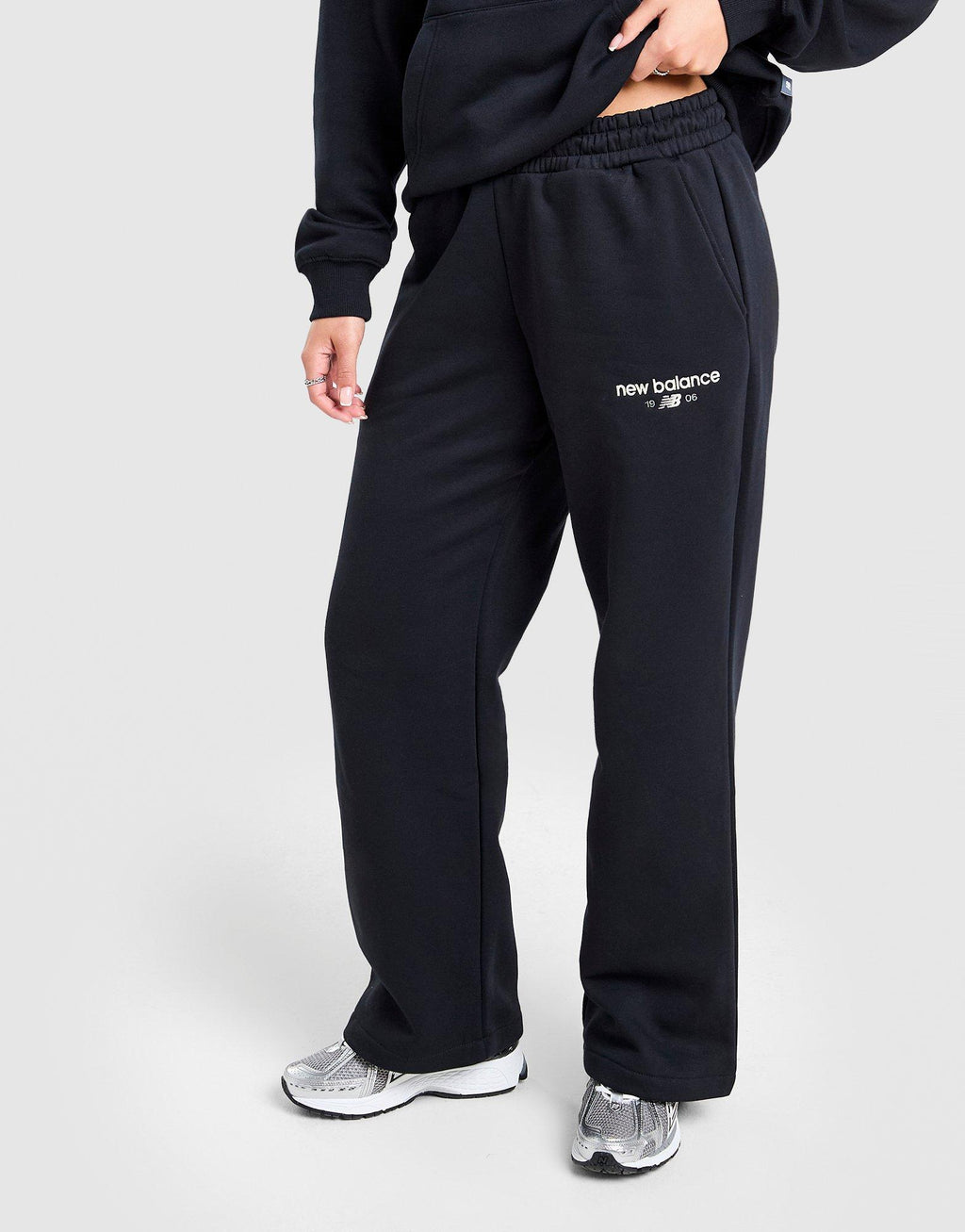 1906 Wide Leg Joggers