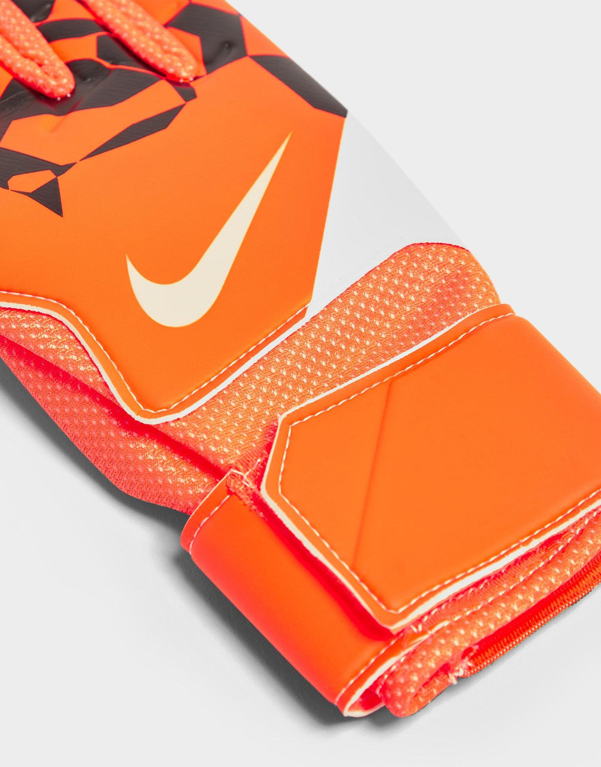Match Goalkeeper Gloves