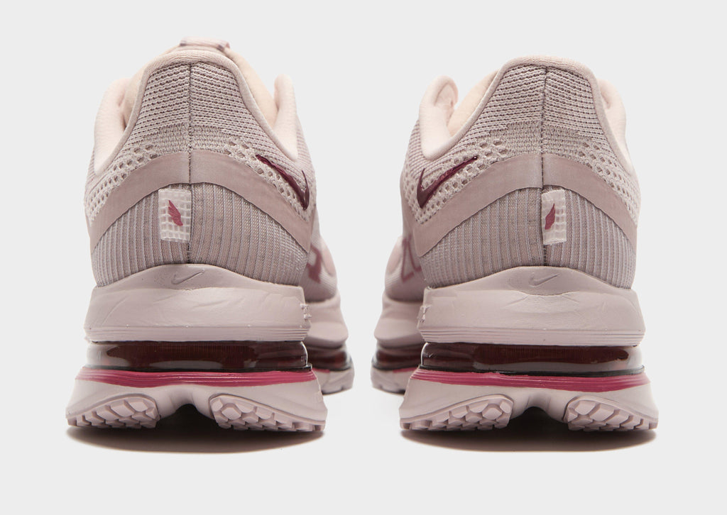 Pegasus Premium Women's